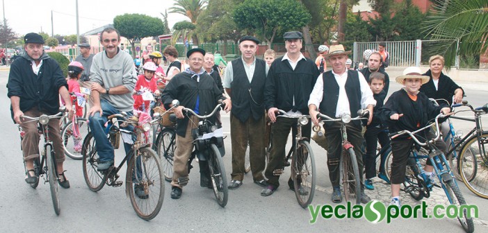 El grupo Las Galgas volvió a participar en el Día de la Bicicleta - Álvaro Ayala