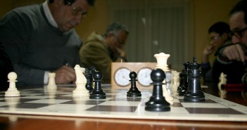 El pasado lunes dio comienzo el Torneo Abierto de Ajedrez en la sede de Izquierda Unida