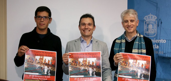 Jesús Muñoz, Pedro Romero y José María Alonso, en la presentación de la Natación Solidaria / J. Ramón Martínez