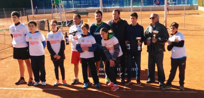 Alonso, en el cuadro de honor del torneo en Churra