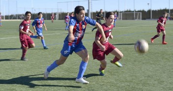 Instante del duelo entre infantiles del 'Ciudad' y la 'Sociedad' / I. Azorín