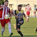 Chino, en el partido de la primera vuelta ante los de Alcantarilla / Archivo