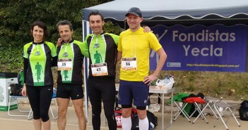 Los participantes yeclanos, en Barcelona / CFY