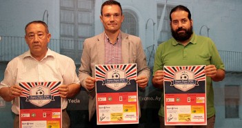 Joaquín Marín, Pedro Romero y J. Antonio Soriano, en la presentacion de la Supercopa / GMC