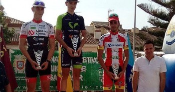 Campoy, a la izquierda